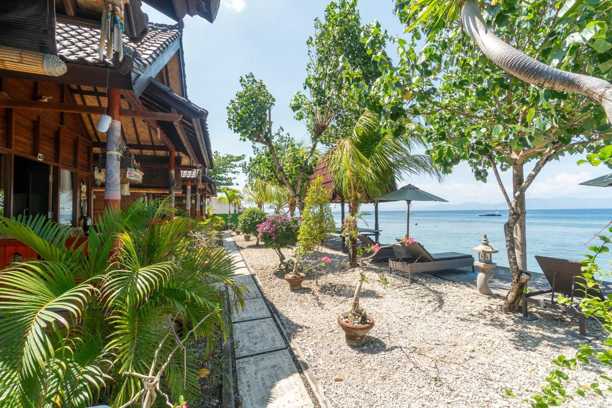 Merta Beach Bungalow by Bukit Vista Ped Bagian luar foto
