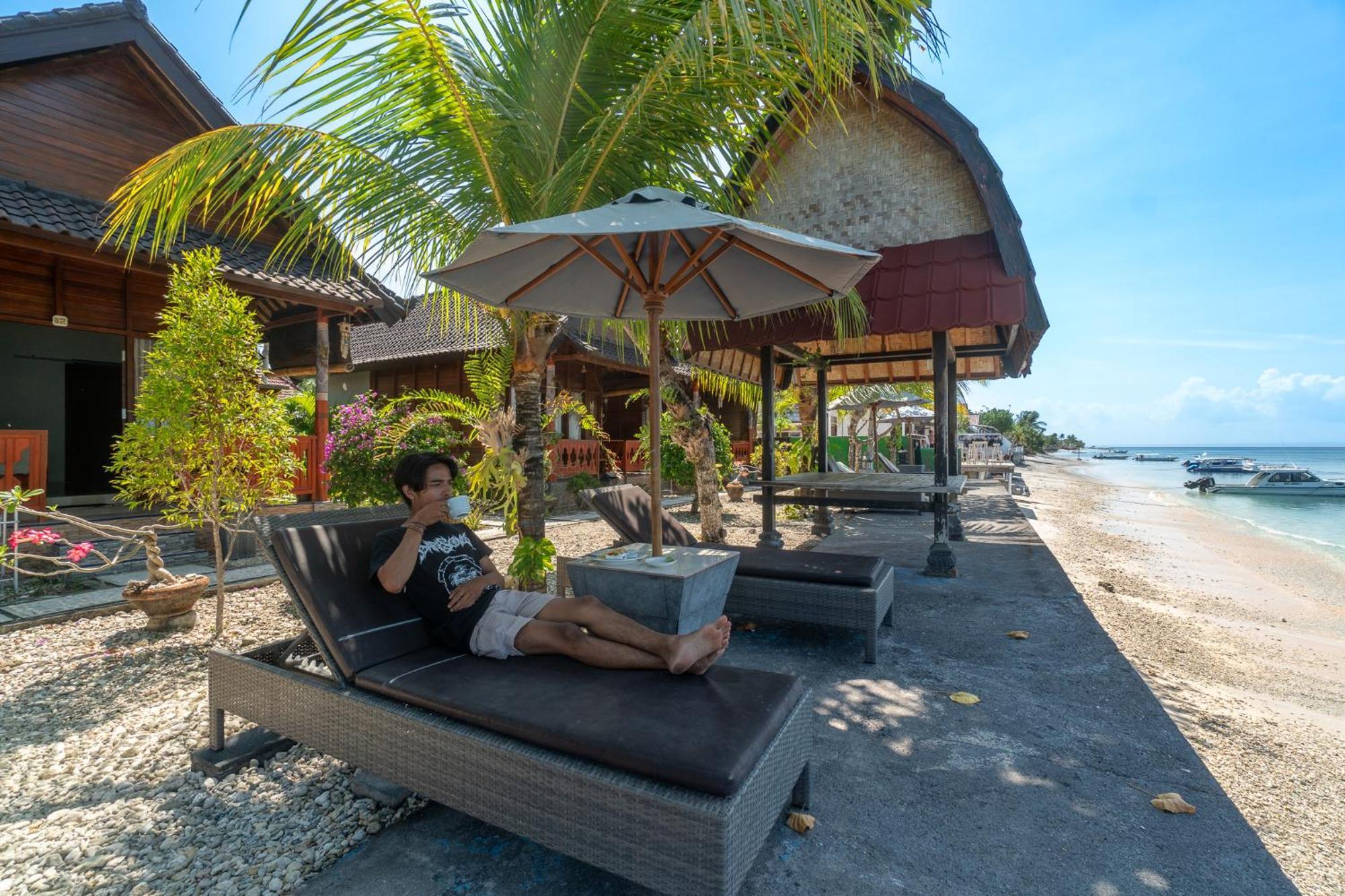 Merta Beach Bungalow by Bukit Vista Ped Bagian luar foto